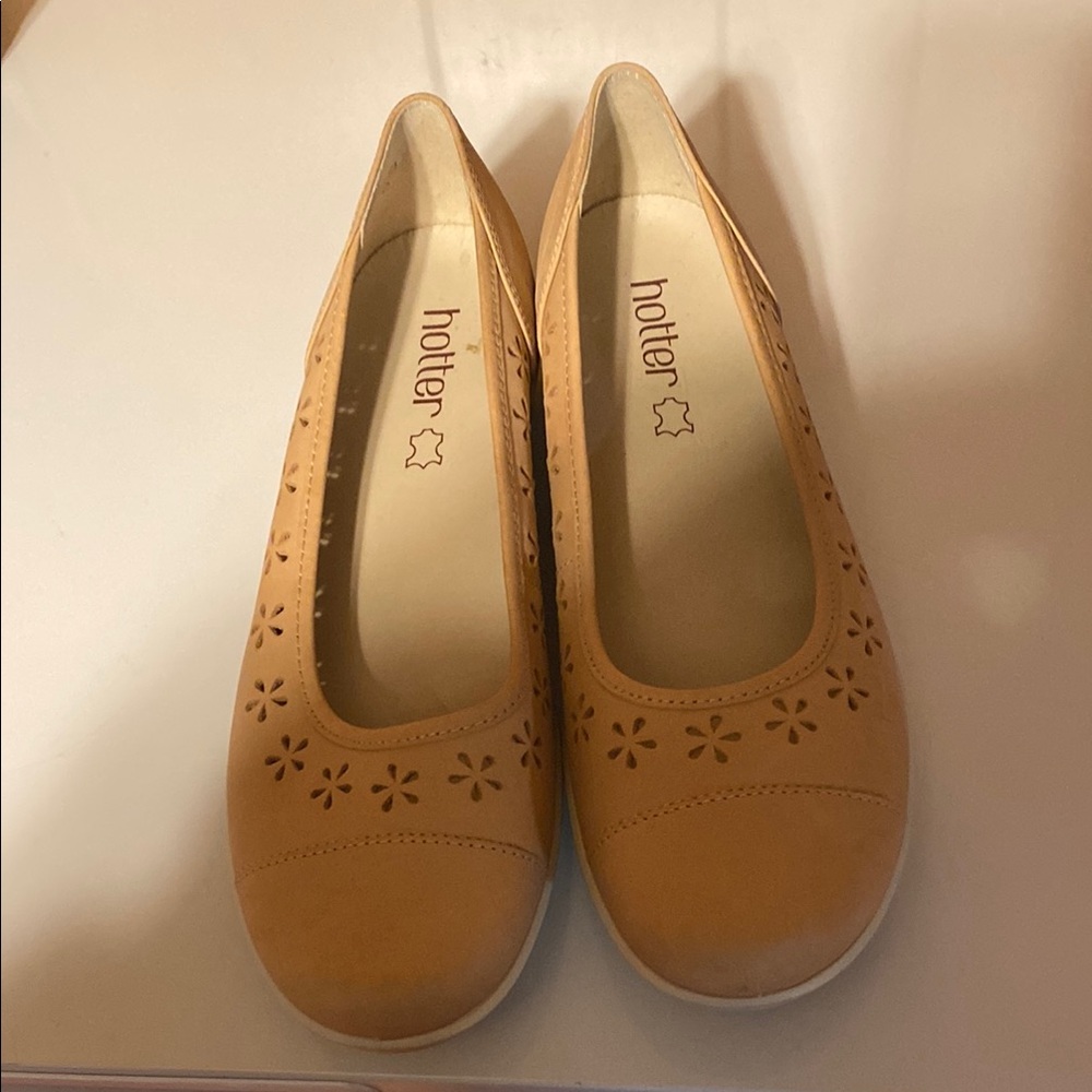 Women’s Shoes Size 10 Never Worn Outside